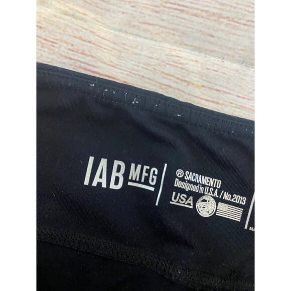 IAB Women's Black Athletic Cross Fit Shorts - 8 (Medium) - Picture 8 of 10